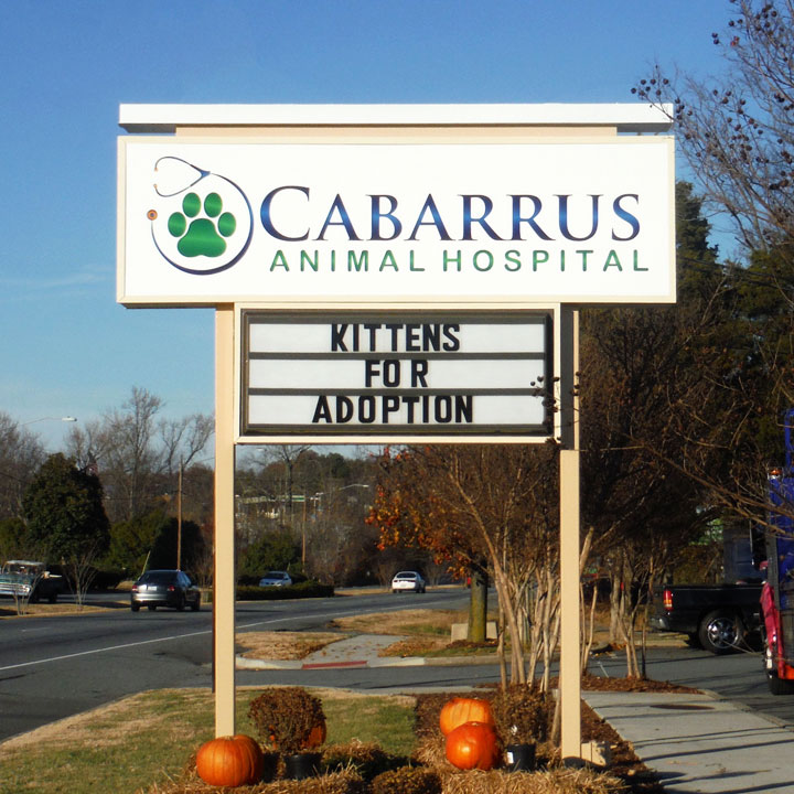 Pole sign for Cabarrus Animal Hospital