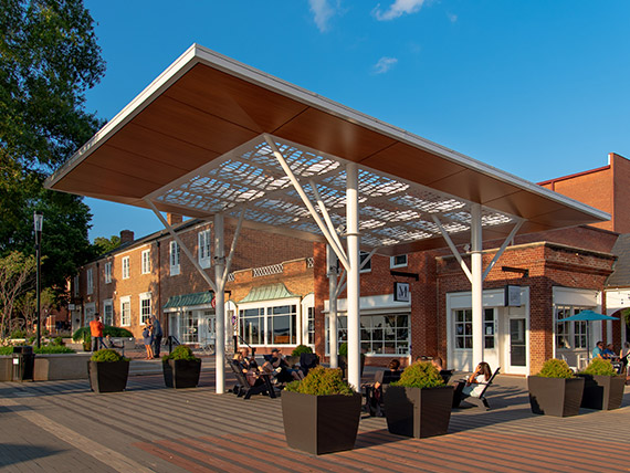 Shade canopy made of metal and aluminum composite material